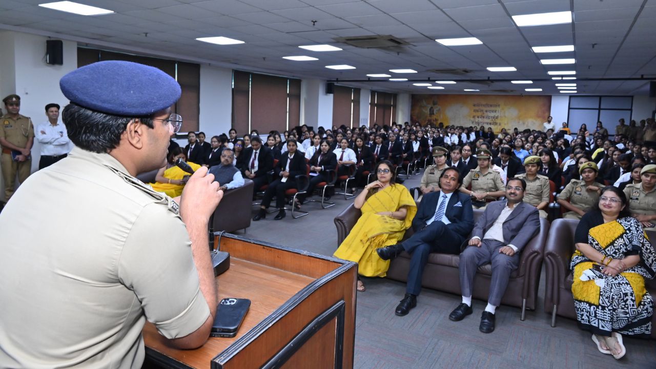 Mission Shakti Awareness Programme at Jaipuria Ghaziabad (9) - Jaipuria Institute of Management, Indirapuram Ghaziabad Mission Shakti Awareness Programme at Jaipuria Ghaziabad (9)