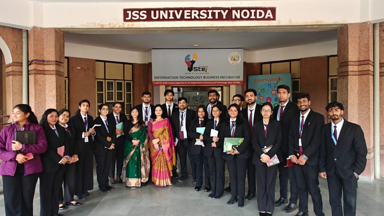 Exposure Visit to Incubation Centre (4)